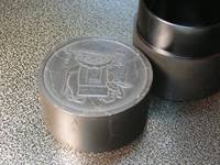 輪島塗りの棗（なつめ）